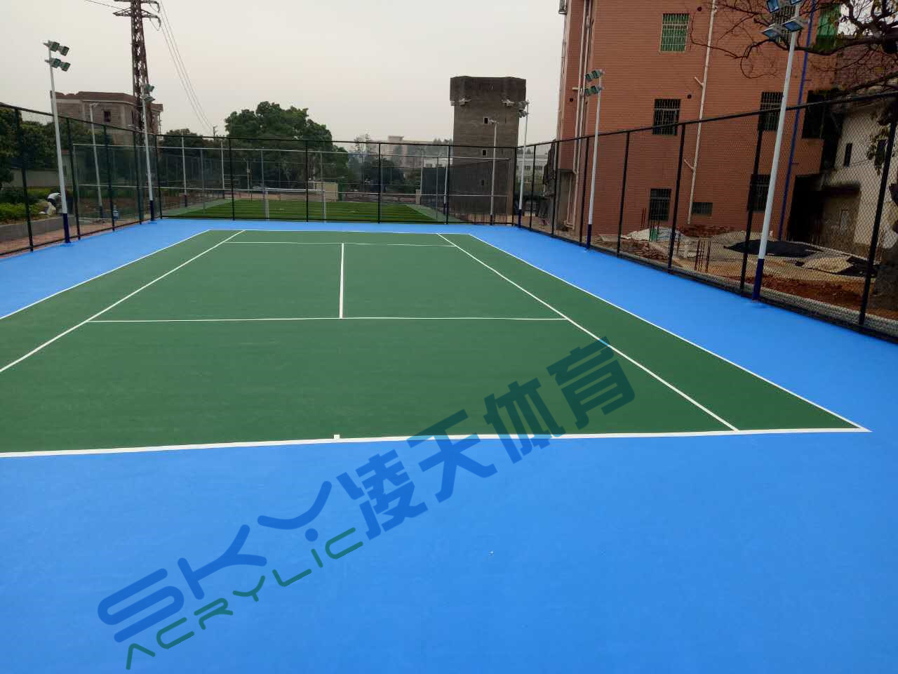 丙烯酸球场案例：广州市增城石迳村丙烯酸网球